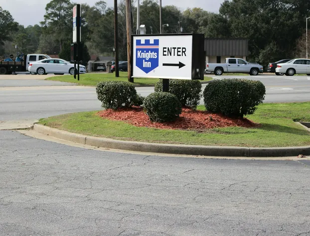 Knights Inn Albany hotel detail image 1