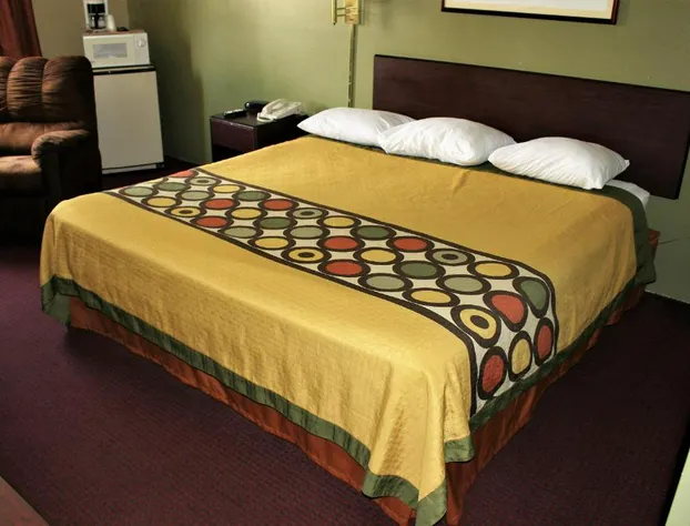 Knights Inn Albany hotel detail image 1
