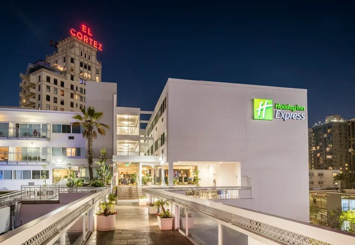 Holiday Inn Express San Diego Downtown by IHG hotel hero