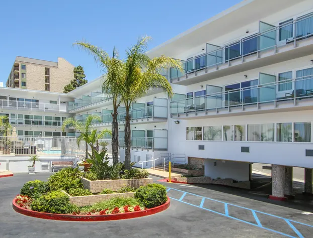 Holiday Inn Express San Diego Downtown by IHG hotel detail image 1