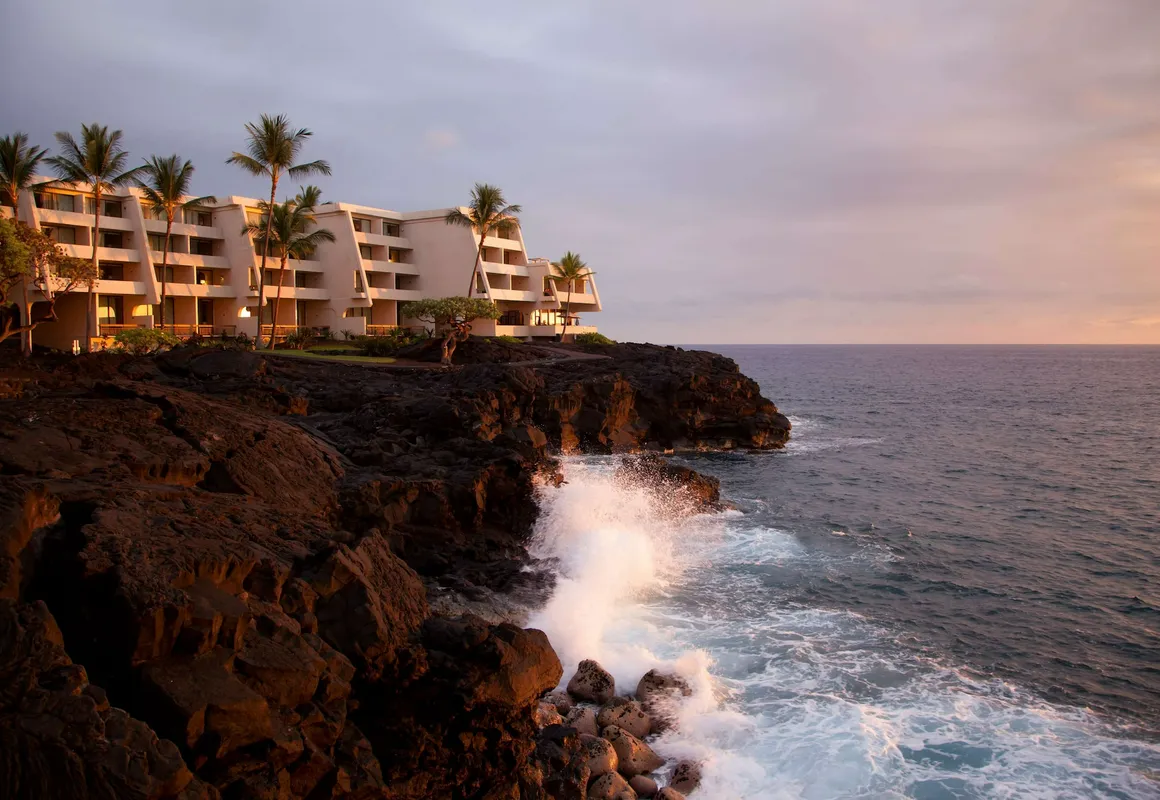 OUTRIGGER Kona Resort & Spa hotel hero