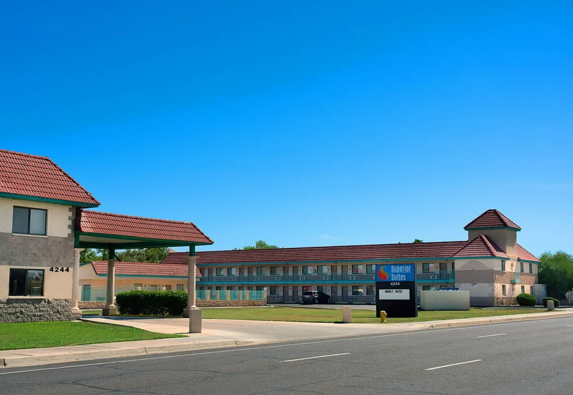 Superior Suites Phoenix Mesa hotel hero