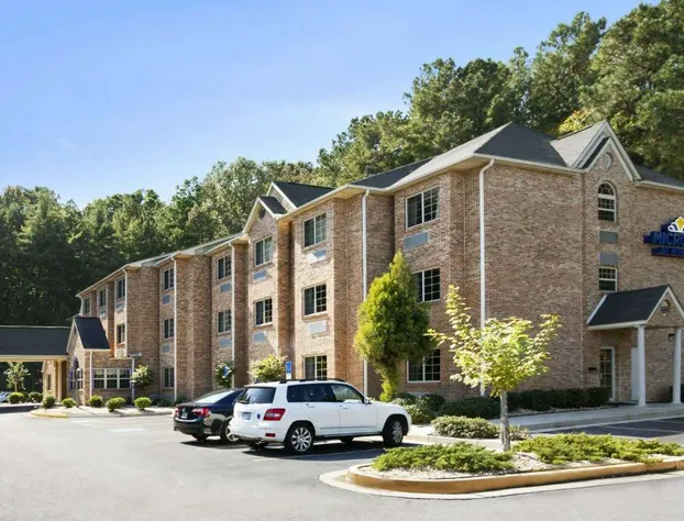 Microtel Inn & Suites by Wyndham Lithonia/Stone Mountain hotel detail image 4
