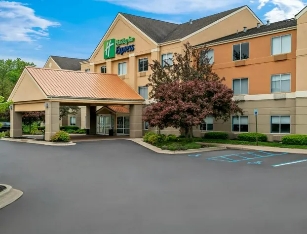 Holiday Inn Express Lapeer by IHG hotel detail image 1