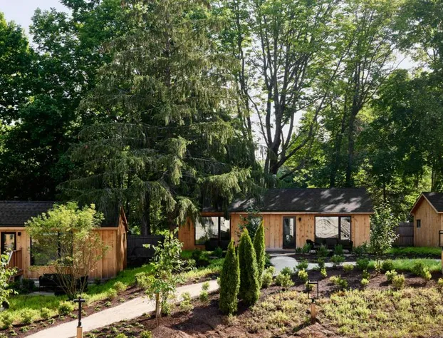 AWOL Kennebunkport hotel detail image 1