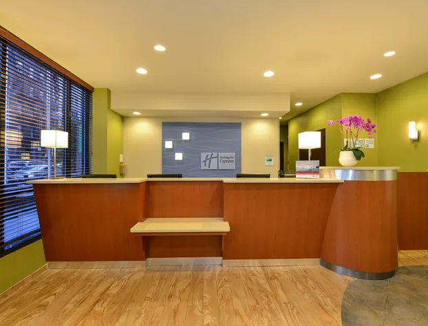 Holiday Inn Express New York - Manhattan West Side by IHG hotel detail image 2