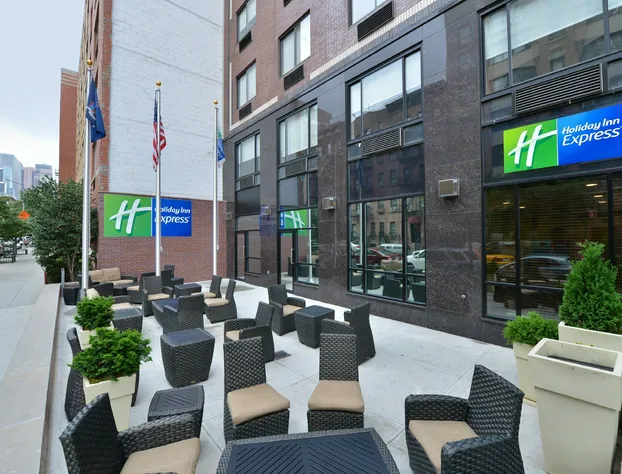 Holiday Inn Express New York - Manhattan West Side by IHG hotel detail image 3