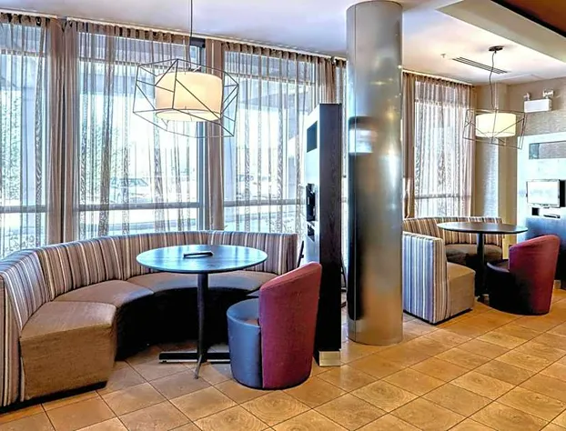 Courtyard by Marriott York hotel detail image 2