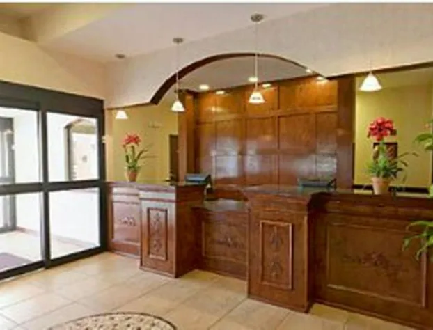 Baymont by Wyndham McComb hotel detail image 1