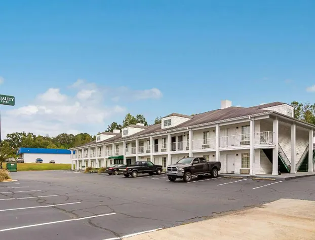 Quality Inn Thomaston hotel detail image 1