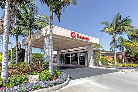 Ramada by Wyndham Santa Barbara hotel detail image 2