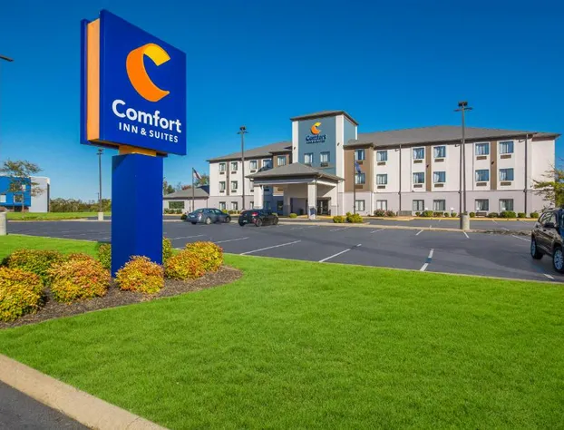 Comfort Inn & Suites Cave City hotel detail image 1