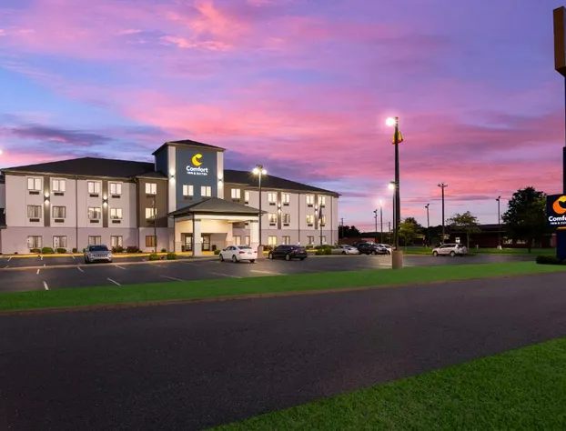 Comfort Inn & Suites Cave City hotel detail image 2