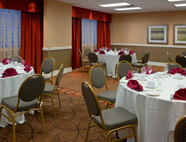 Holiday Inn Secaucus Meadowlands hotel detail image 2