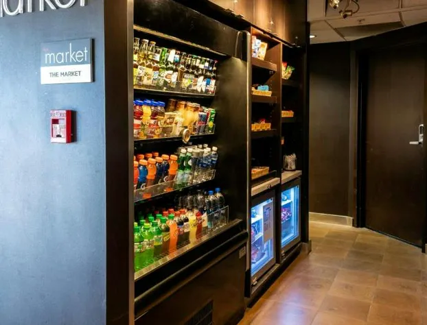 Courtyard by Marriott Cleveland Willoughby hotel detail image 1