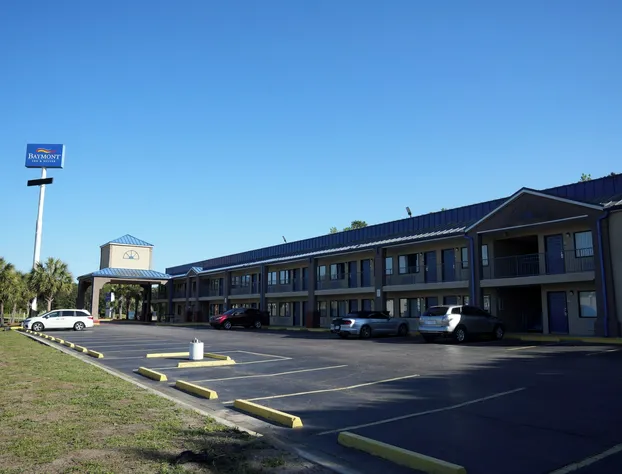 Baymont by Wyndham Manning hotel detail image 3