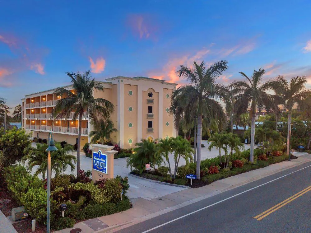 Hutchinson Island Hotel hotel hero