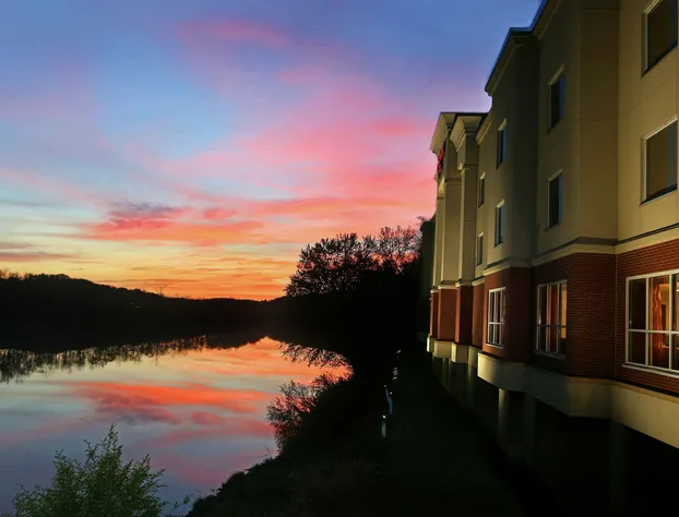 Hampton Inn Owego hotel detail image 1