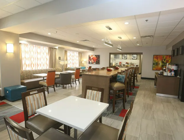 Hampton Inn Owego hotel detail image 4