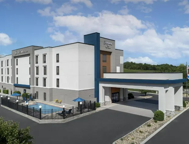 Hampton Inn Lenoir City hotel detail image 1