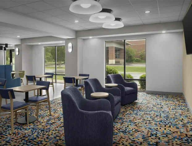 Hampton Inn Lenoir City hotel detail image 3