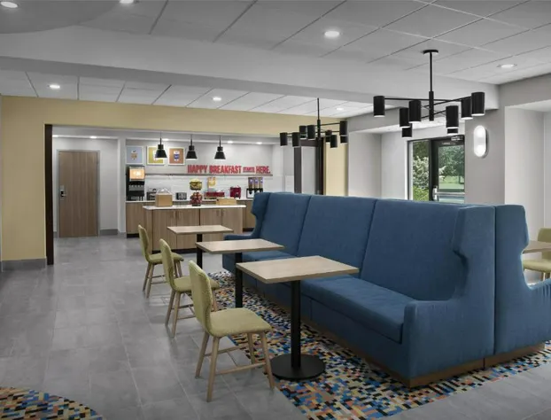 Hampton Inn Lenoir City hotel detail image 4