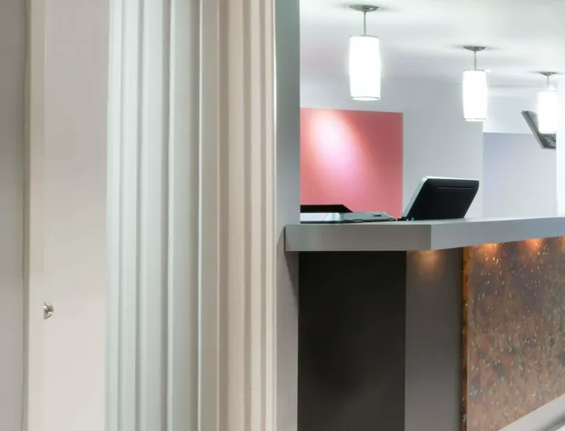 Super 8 by Wyndham Mt Hope Hamilton Intl Arpt ON hotel detail image 2