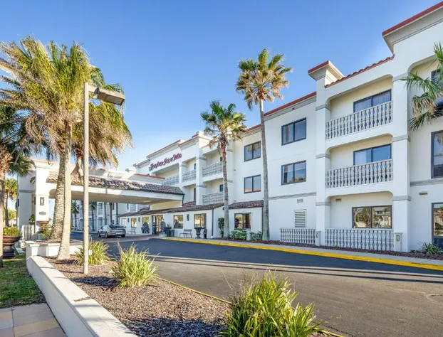 Hampton Inn & Suites St. Augustine-Vilano Beach hotel detail image 1