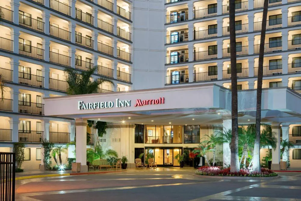Fairfield by Marriott Anaheim Resort hotel hero