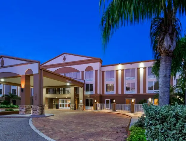 Best Western Plus Ambassador Suites Venice hotel detail image 1