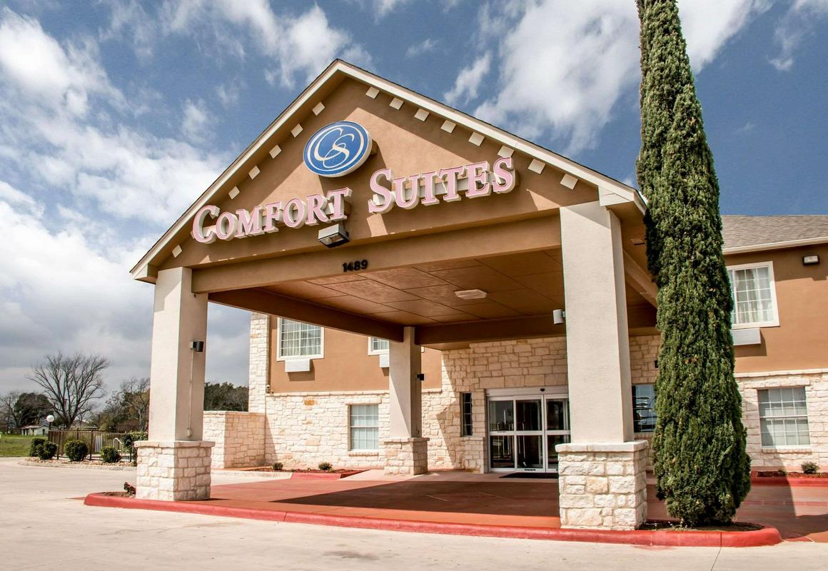 Comfort Suites - New Braunfels hotel hero