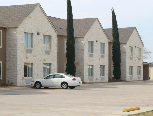 Comfort Suites - New Braunfels hotel detail image 3