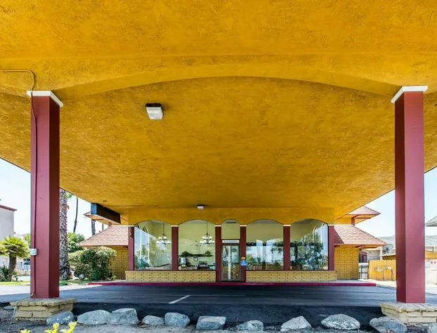 Rodeway Inn & Suites Canyon Lake-Menifee West hotel detail image 3