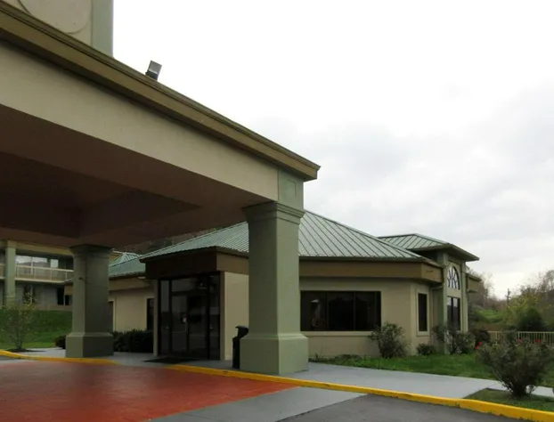 OYO Hotel Harriman hotel detail image 1