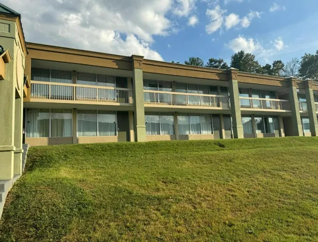 OYO Hotel Harriman hotel detail image 2