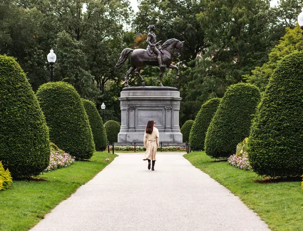 Four Seasons Hotel Boston hotel detail image 3