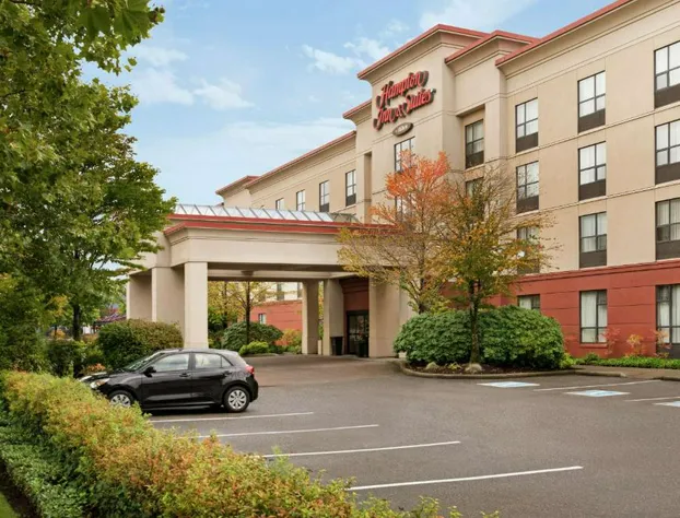 Hampton Inn & Suites by Hilton Langley-Surrey hotel detail image 1