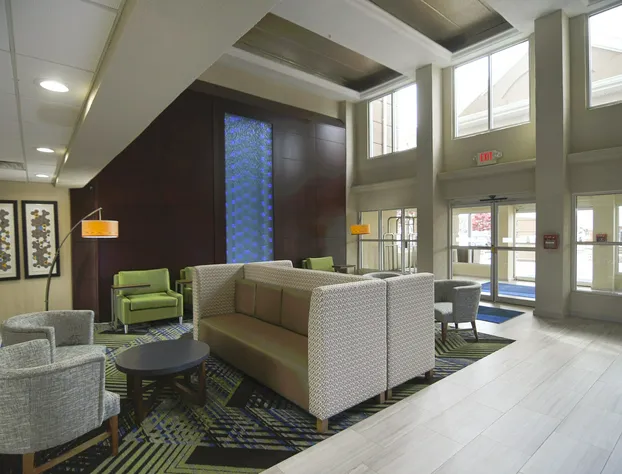 Holiday Inn Express Hotel & Stes Port Clinton-Catawba Island by IHG hotel detail image 4