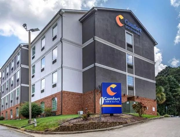 Comfort Inn & Suites Villa Rica hotel detail image 1