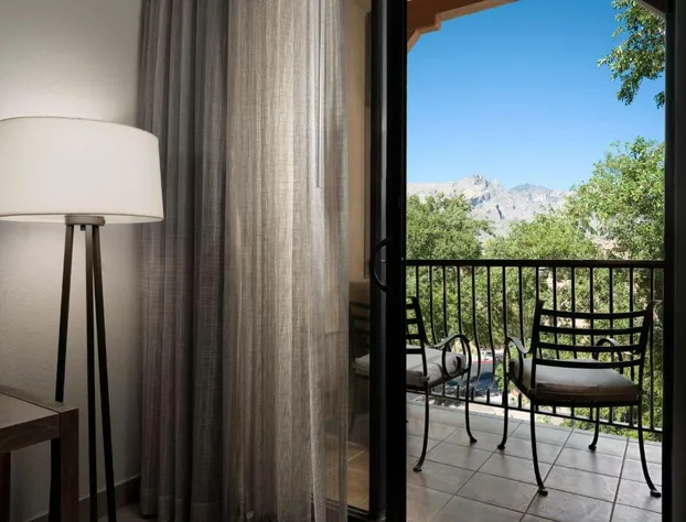 Embassy Suites by Hilton Tucson Paloma Village hotel detail image 3