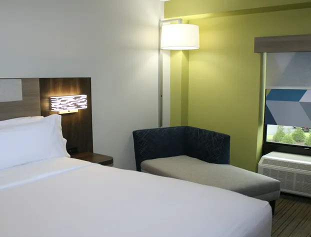 Holiday Inn Express & Suites Wilson-Downtown by IHG hotel detail image 4