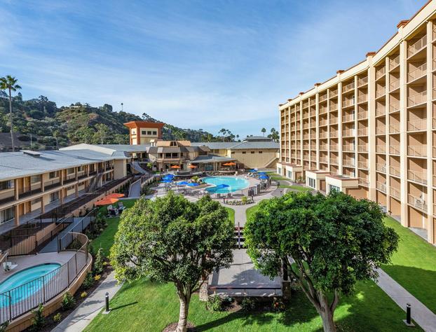 Crowne Plaza San Diego - Mission Valley by IHG hotel detail image 1