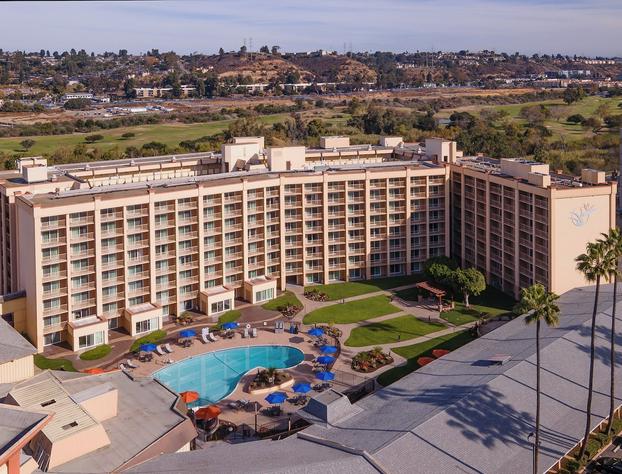 Crowne Plaza San Diego - Mission Valley by IHG hotel detail image 2