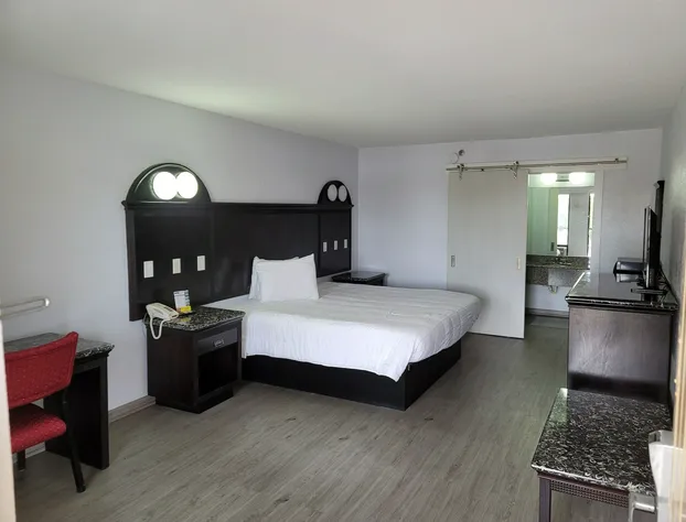 Fairway Inn hotel detail image 3