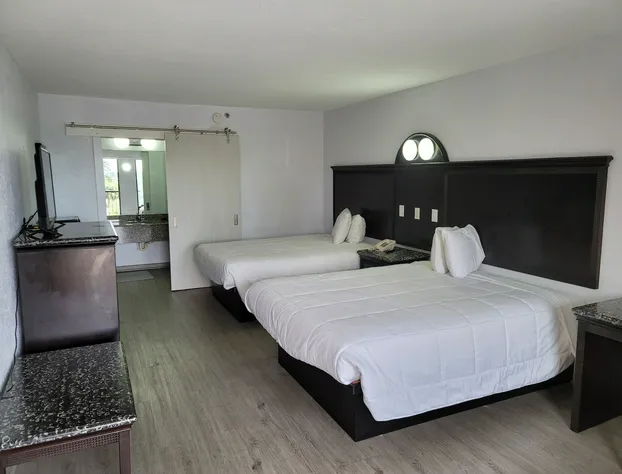 Fairway Inn hotel detail image 4