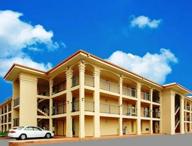 Fairway Inn hotel detail image 1