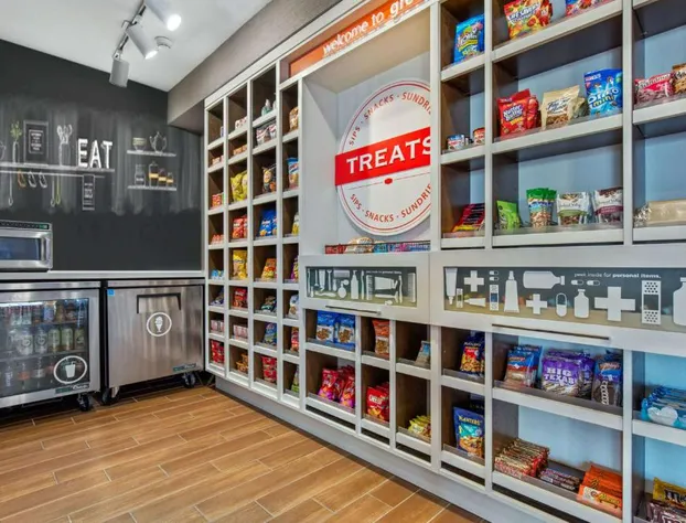 Hampton Inn & Suites Greeley hotel detail image 2