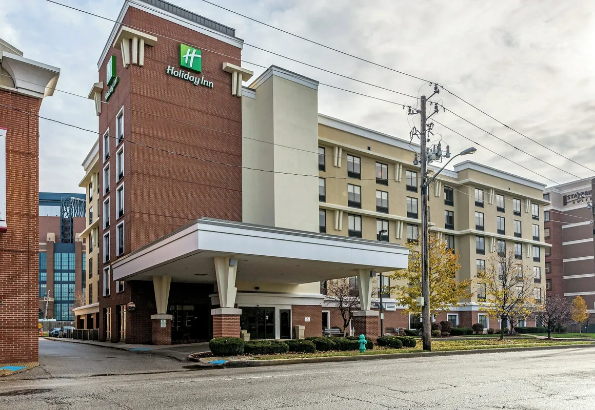 Holiday Inn Indianapolis Downtown by IHG hotel hero