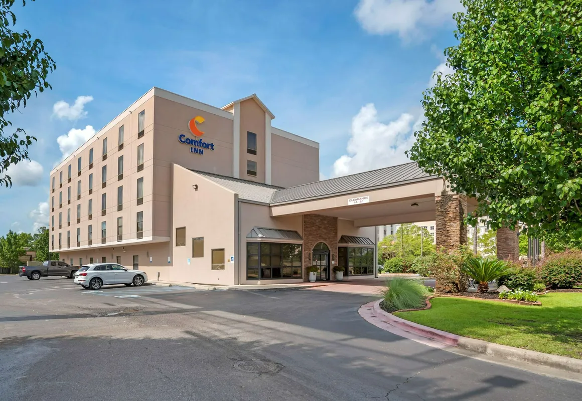 Comfort Inn University Area hotel hero