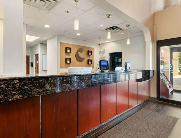 Comfort Suites Lombard - Addison hotel detail image 3